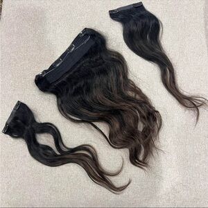 LUXY 16” off black bronde halo balayage extensions and carrier